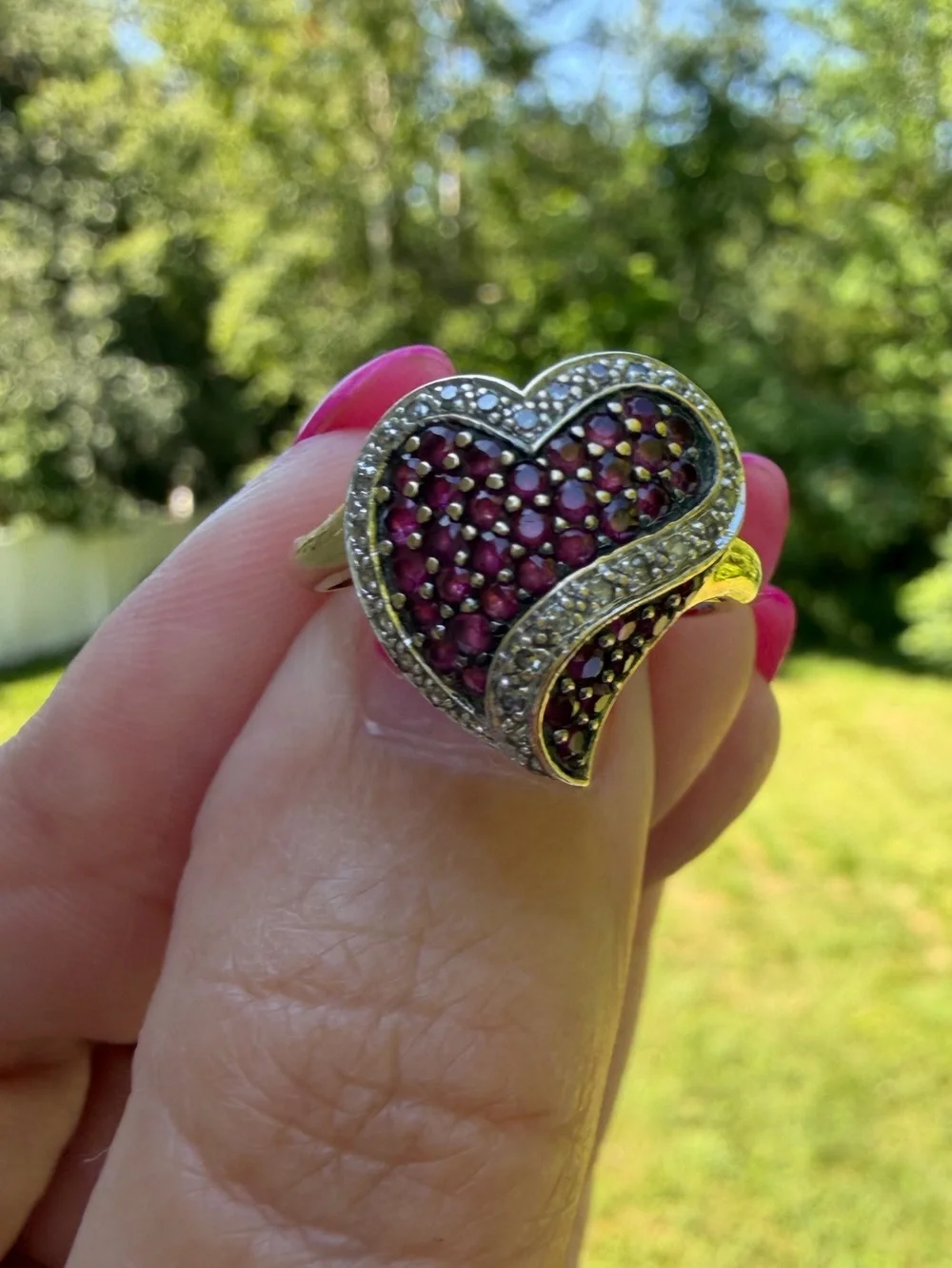 10K Gold Natural Thai Ruby & Diamond Heart Ring